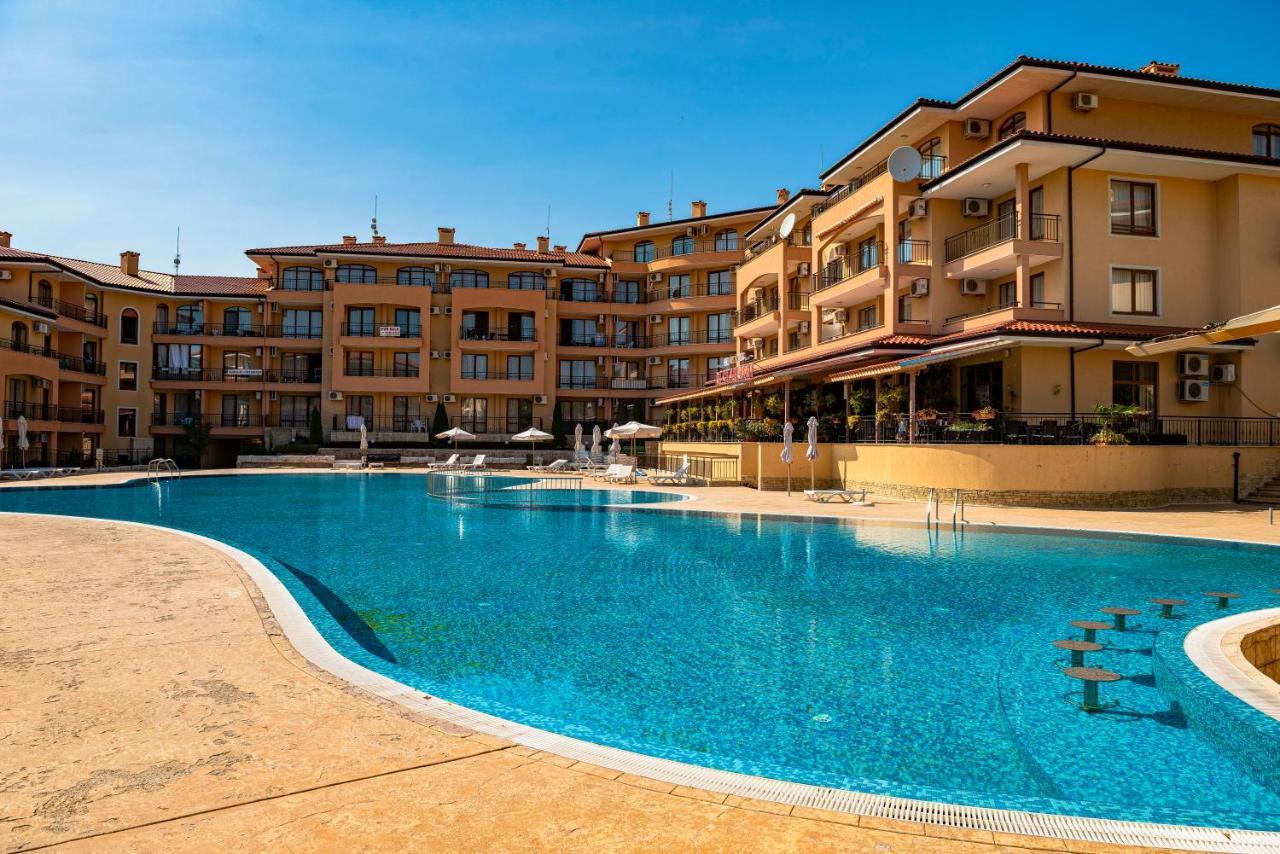 Menada Sky Dreams Apartments Sveti Vlas Exterior photo