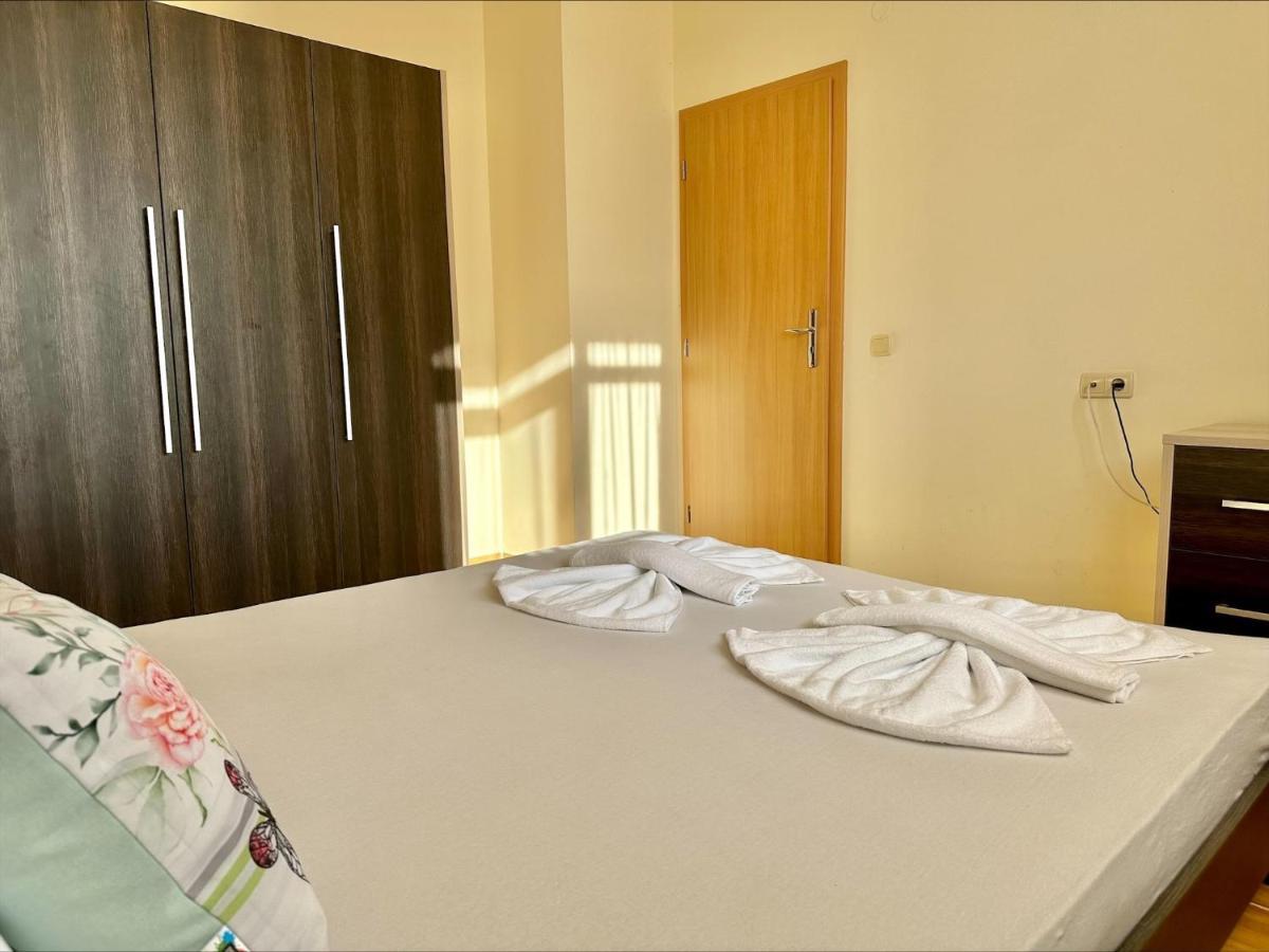 Menada Sky Dreams Apartments Sveti Vlas Exterior photo