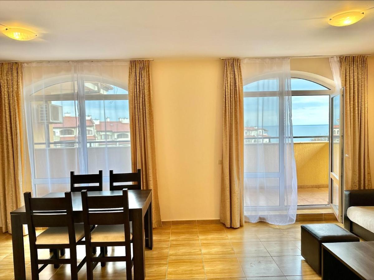 Menada Sky Dreams Apartments Sveti Vlas Exterior photo