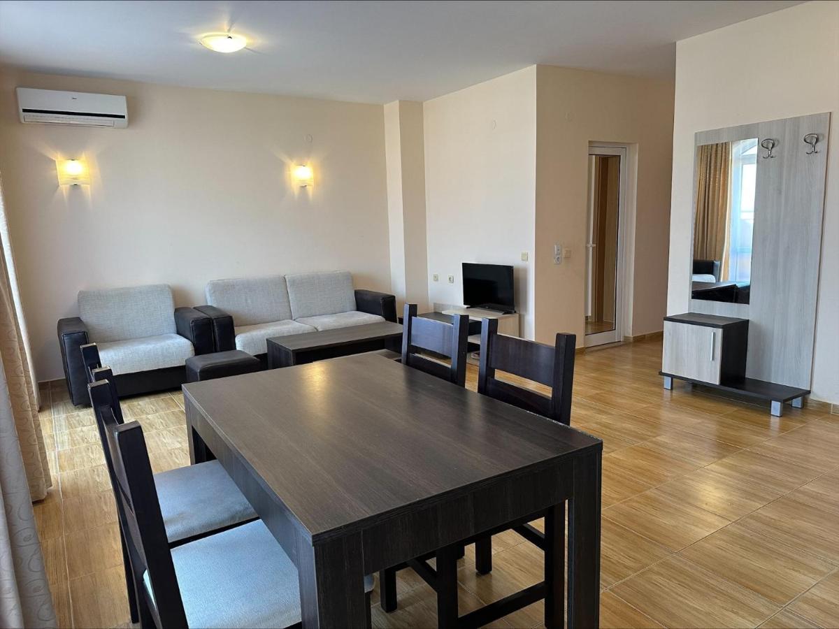 Menada Sky Dreams Apartments Sveti Vlas Exterior photo
